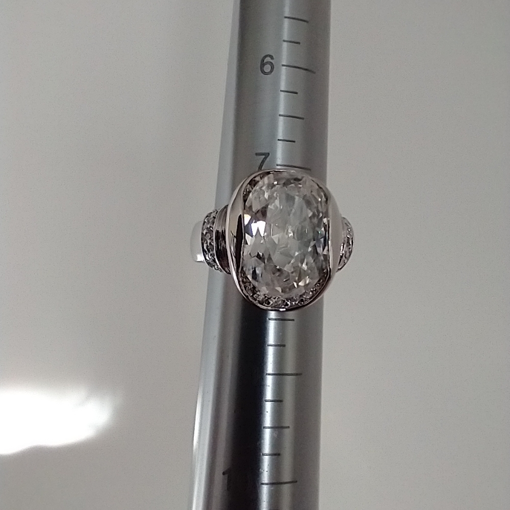 Huge CZ sterling silver ring ๐ - Picture 8 of 8